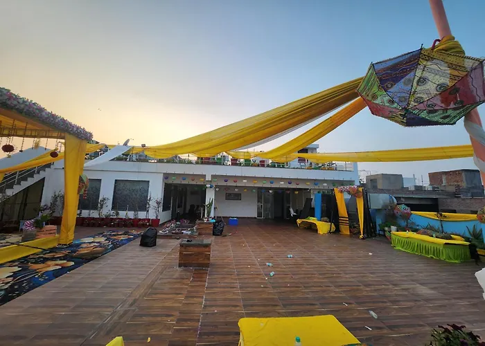 Hotel Anand Villa Agra 